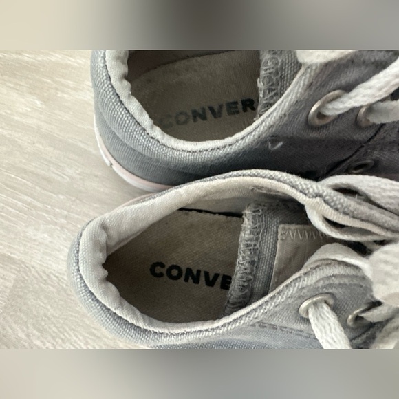 Converse Chuck Taylor All Star Girls Madison Sneakers Gray Size 11 - Picture 8 of 10
